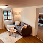 Cozy&modern &Netflix Wohnung mit Blick ins Grüne